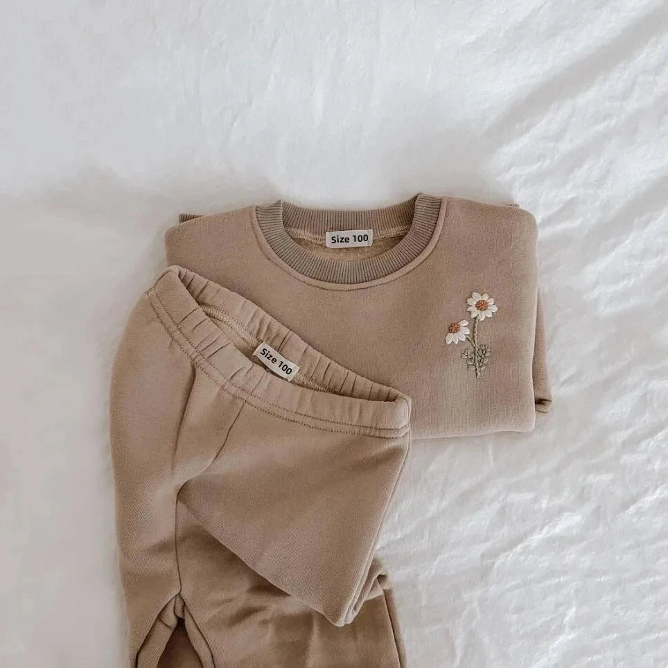 Embroidery Thicken Fleece Warm Sweatshirt